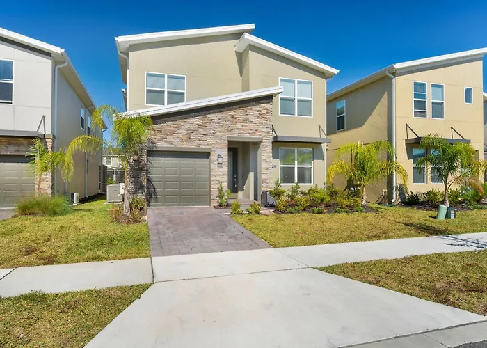 Chic 5Bed Retreat, Perfect For Family Getaway