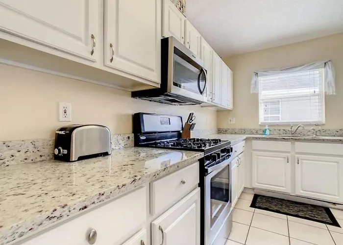 Private Pool & Hot Tub - Mins To Disney Parks