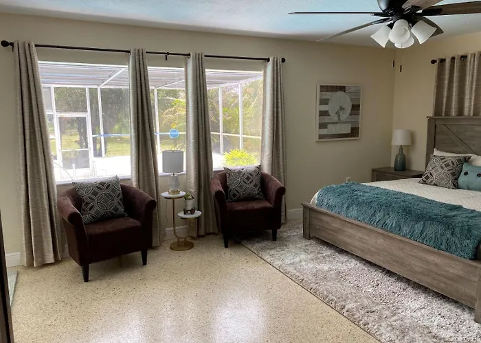 Country Living Pool Home